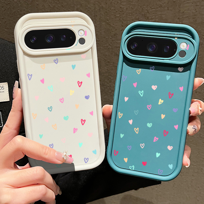 Renkli Küçük Kalpler Desenli Y - Google Pixel 9 incelemesi ve fiyatı